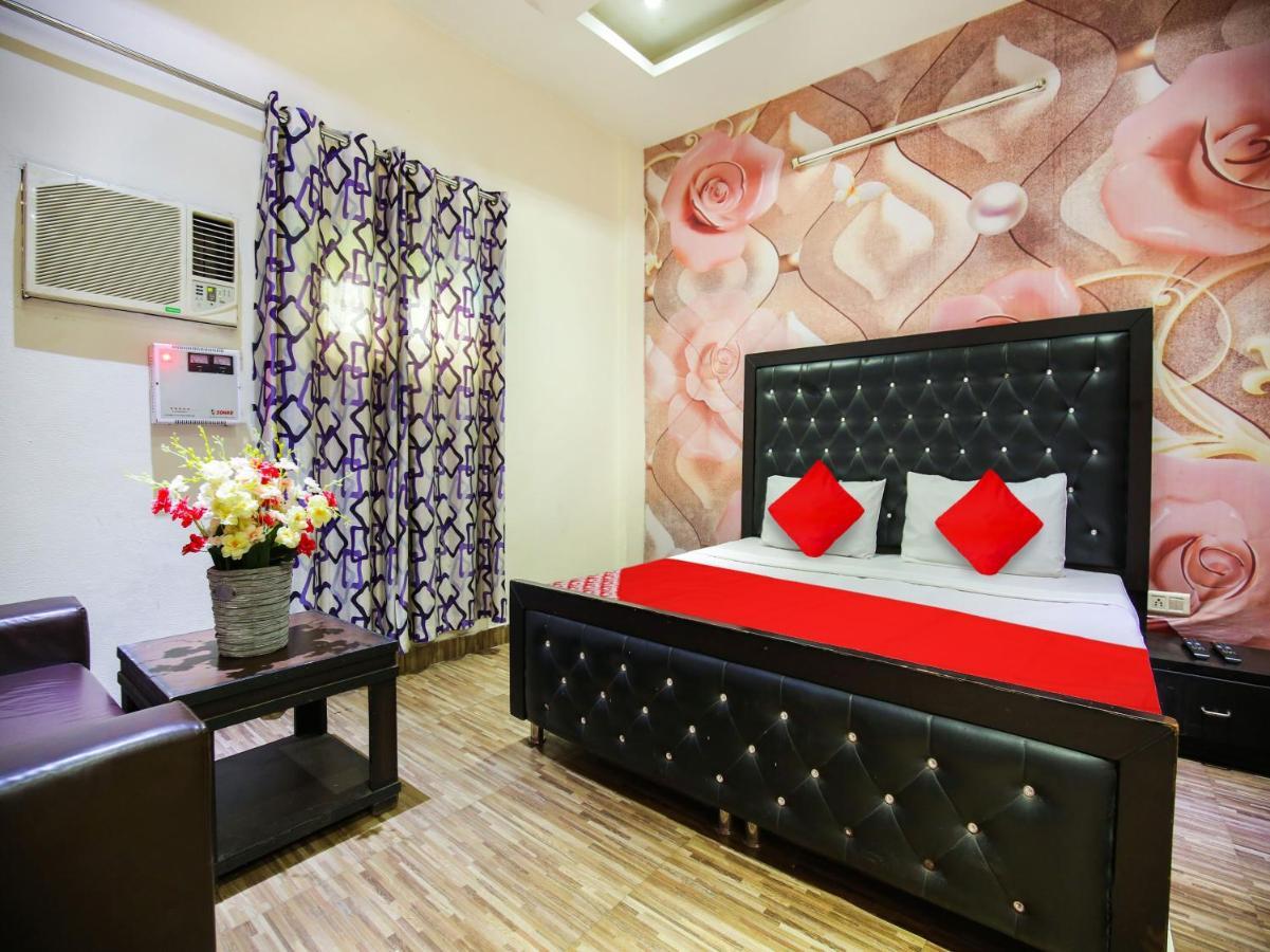 Oyo Flagship Hotel Le Aley Regency Ludhijána Exteriér fotografie
