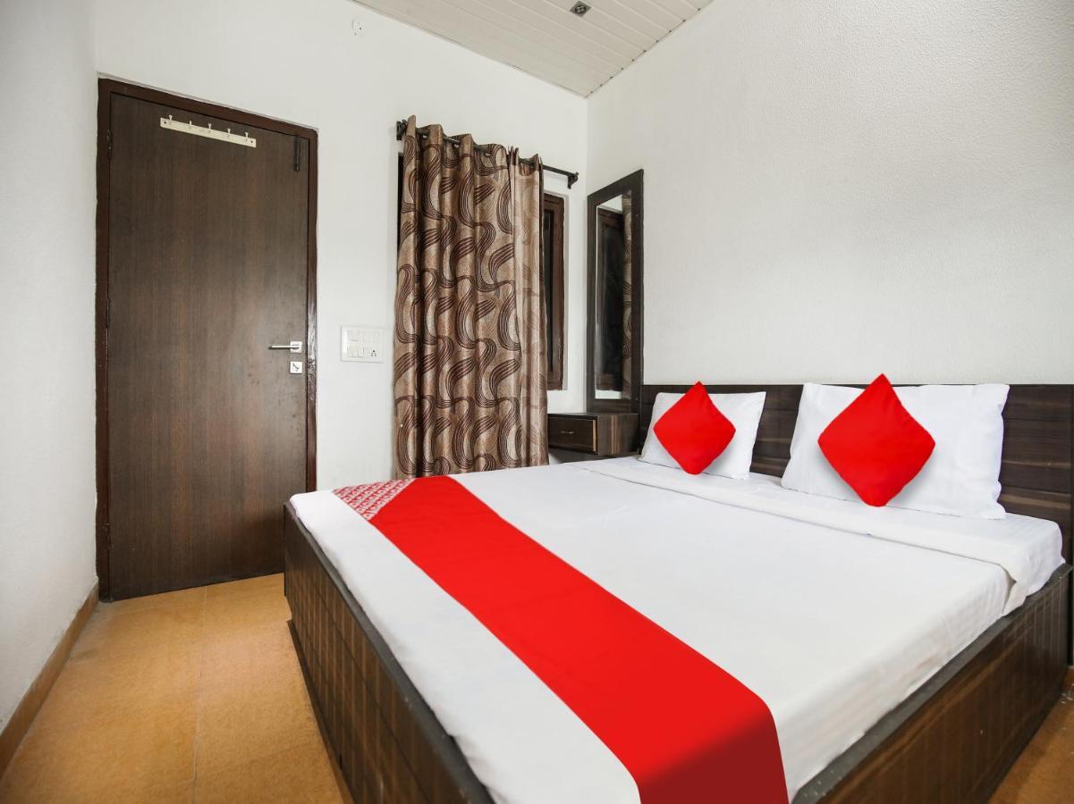 Oyo Flagship Hotel Le Aley Regency Ludhijána Exteriér fotografie